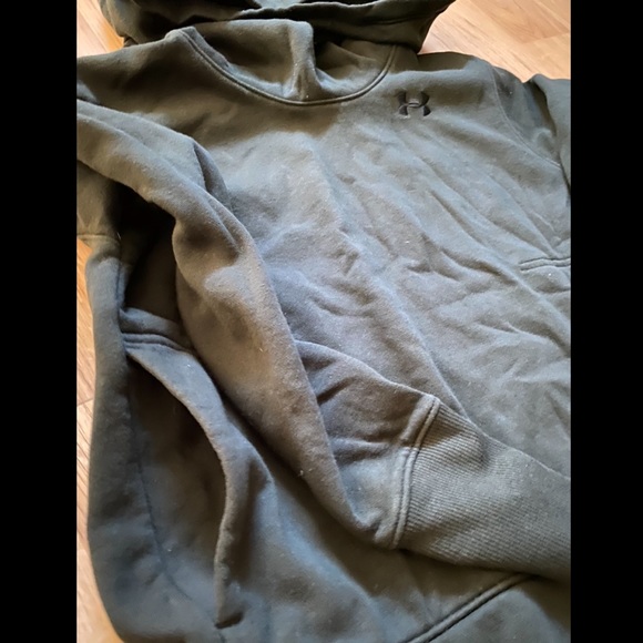 NWOT Under armour hoodie - Picture 3 of 7